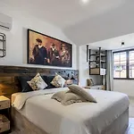 Castro Mesembria Boutique מלון