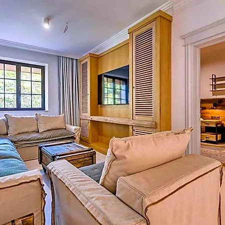 Castro Mesembria Boutique * Nessebar