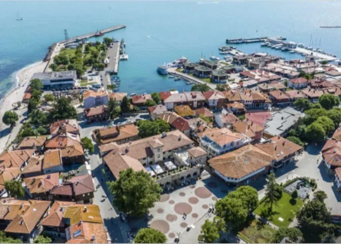 Castro Mesembria Boutique Hotel